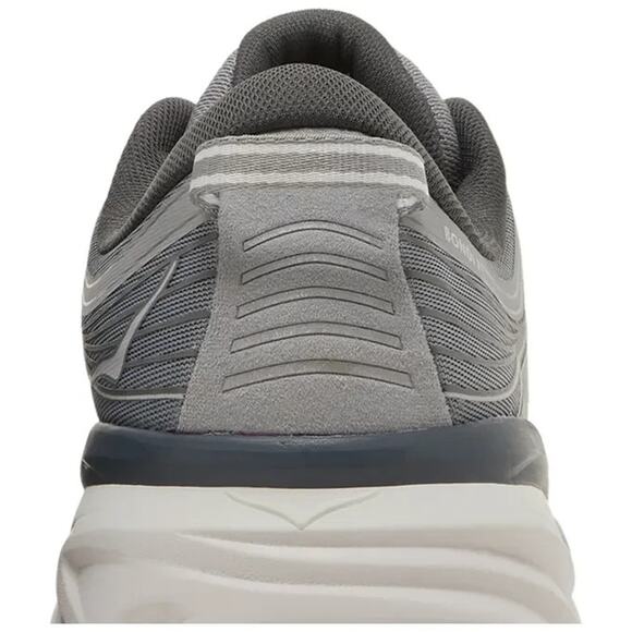 Athletic_Shoes